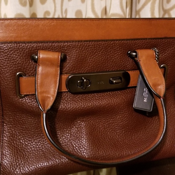 Coach bag - Picture 2 of 5